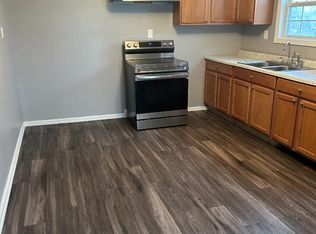 1005 Bacon St, Monroe, MI 48161