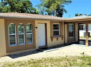 584 109th Ave N, Naples, FL 34108