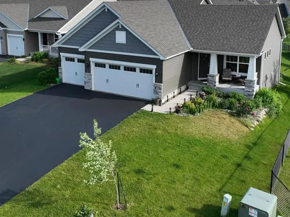 1054 139th St E, Rosemount, MN 55068