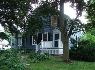 36 Kellogg St, Clinton, NY 13323