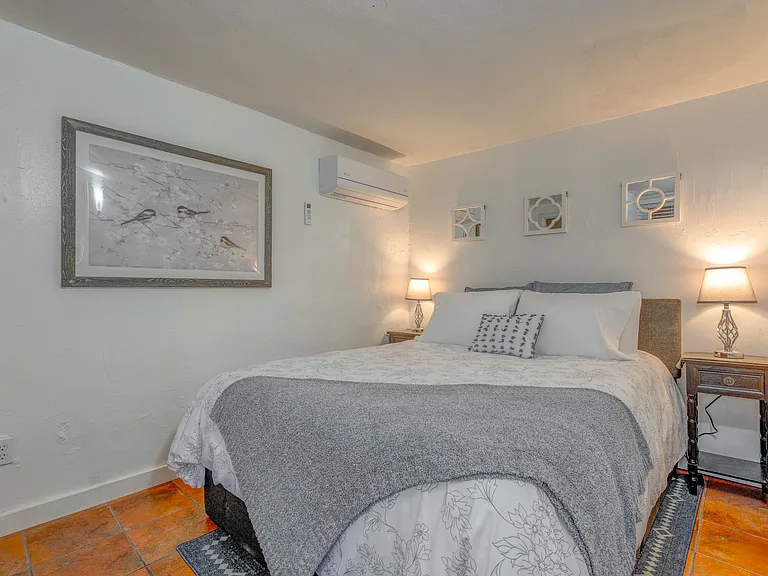 3300 E Bellevue St #1 — Photo 10