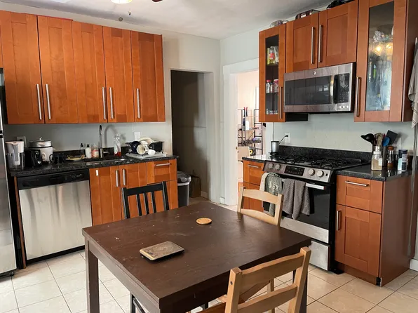 274 Cardinal Medeiros Ave #1, Cambridge, MA 02141