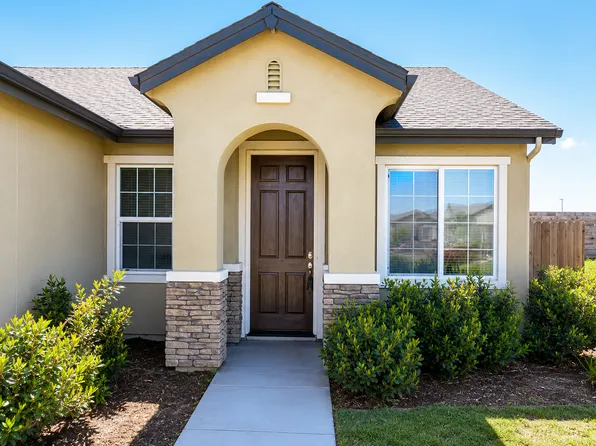 1504 Ardilla Dr, Madera, CA 93638