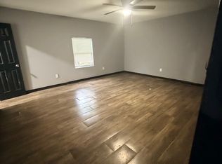 5414 Pardee St #B, Houston, TX 77026