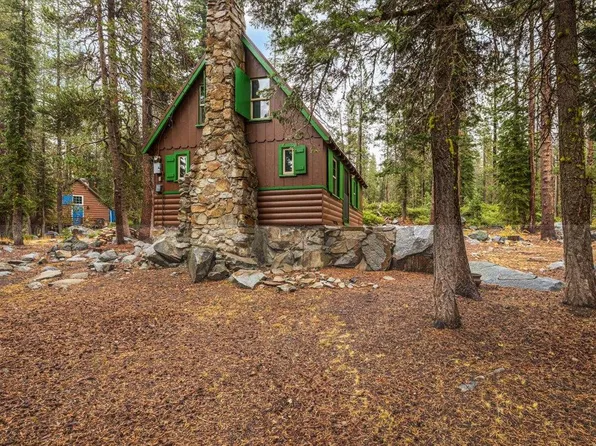51606 King Ave, Soda Springs, CA 95728