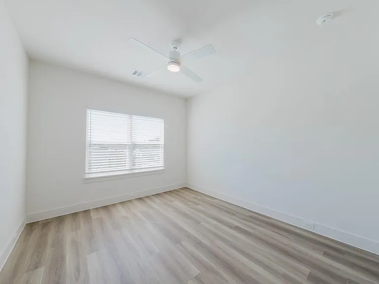 4630 March Ave — Photo 14
