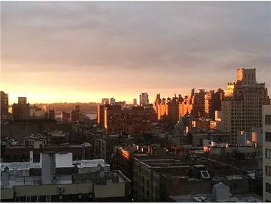 Rented by Douglas Elliman | media 33