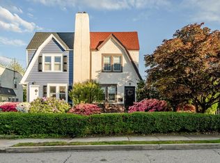 296 W Essex Ave, Lansdowne, PA 19050