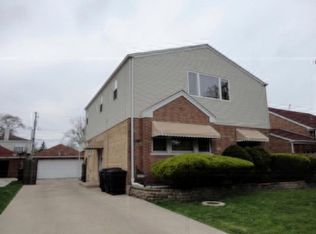 3020 N Oconto Ave, Chicago, IL