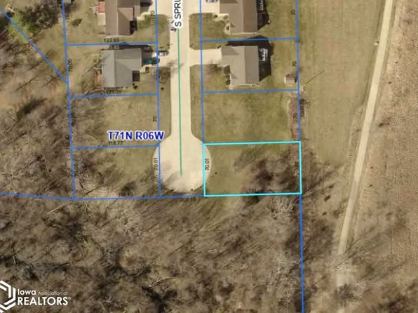 1518 S Spruce Ave, Mount Pleasant, IA 52641