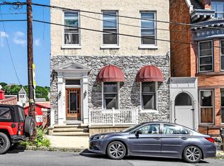 310 Mahantongo St, Pottsville, PA 17901