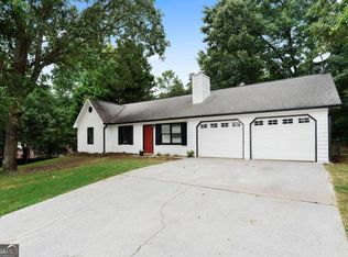 19 Indian Springs Dr NE, Rydal, GA 30171