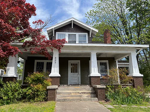 422 N Spring St Photo 1