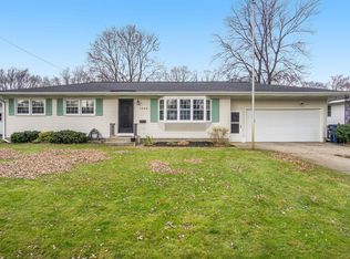 1488 W Summit Ave, Muskegon, MI 49441