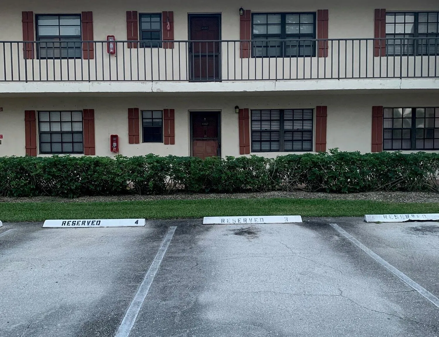 2 bed, 2.0 bath, 883 sqft, $1,900 — Photo 1
