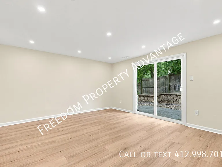 320 Bank St #C — Photo 12