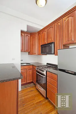 Rented by Halstead Real Estate | media 51