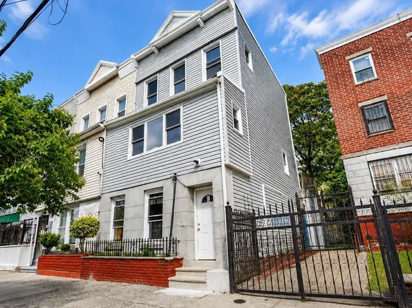 2040 Washington Ave, Bronx, NY 10457