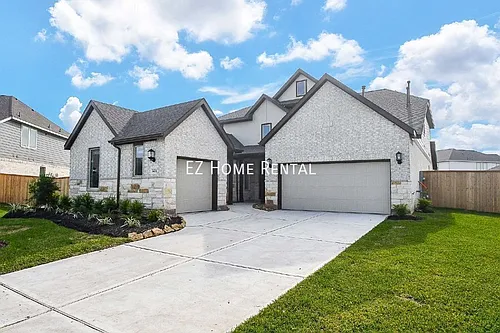 5624 Forest Cove Dr Photo 1