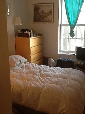 Rented by Walker Malloy & Company Inc | media 35