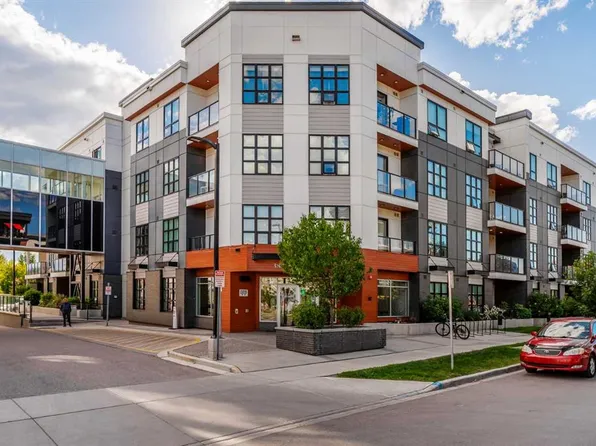 383 E Smith St NW #203, Calgary, AB T3B 6J9