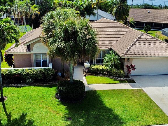 4th image of 6628 Lake Loran Way