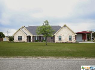 271 Richter Rd, Inez, TX 77968
