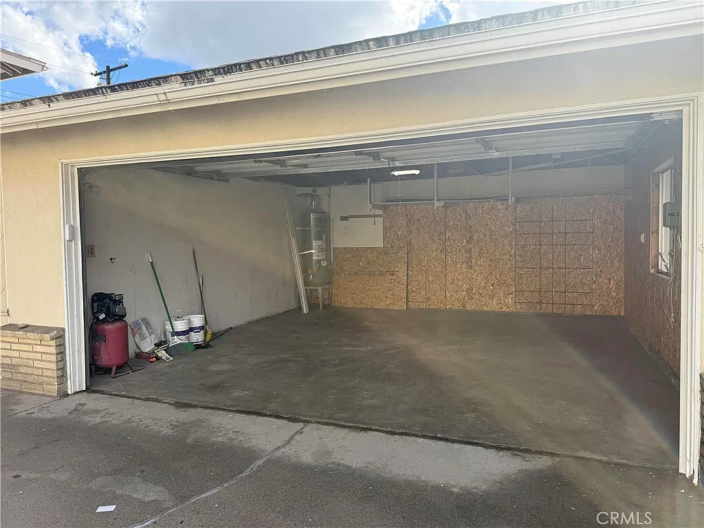 2 bed, 1.5 bath, 1100 sqft, $2,750 — Photo 4