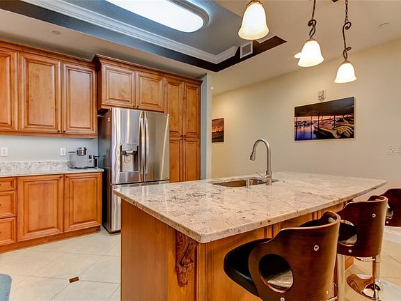 5th image of 202 Windward Psge APT 502