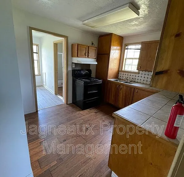 3635 Turk Vincent Rd — Photo 6