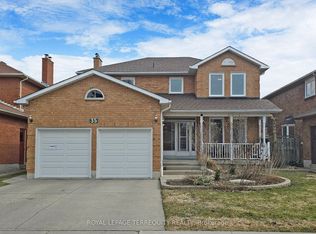 35 William Stephenson Dr, Whitby, ON L1N8J5