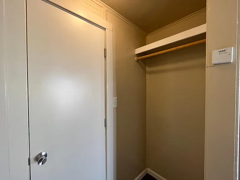 606 D Ave #606 — Photo 17