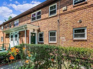 10 Fieldstone Dr APT 332, Hartsdale, NY 10530