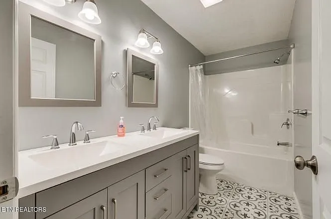1724 Boone Cir — Photo 20