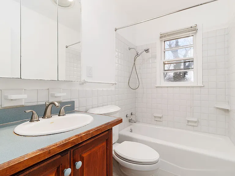 6138 Beachway Dr — Photo 28