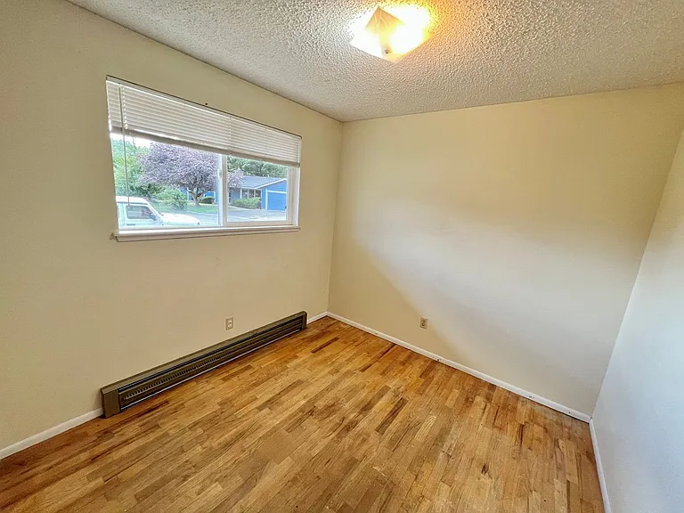 1707 College Pl — Photo 25