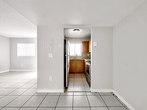2nd image of 6A Bay Dr