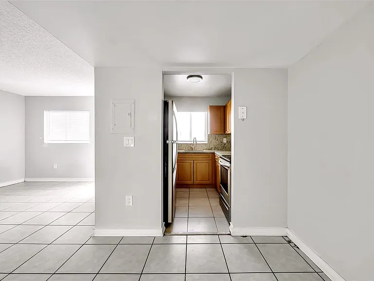 6A Bay Dr #6A — Photo 2