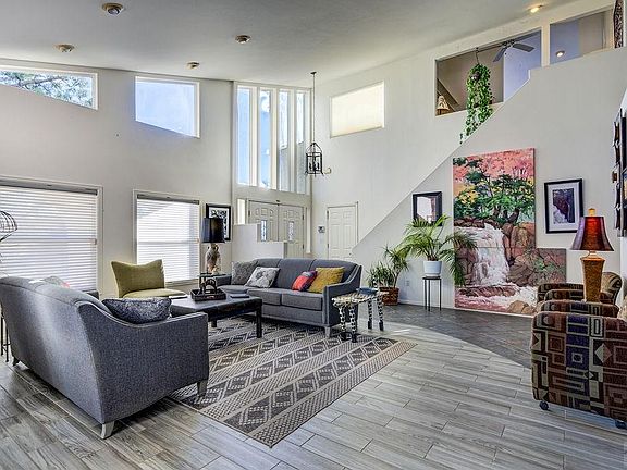 3rd image of 379 E Liberty Point Pl