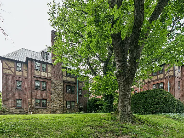 124 Argyle Rd #C6 — Photo 59