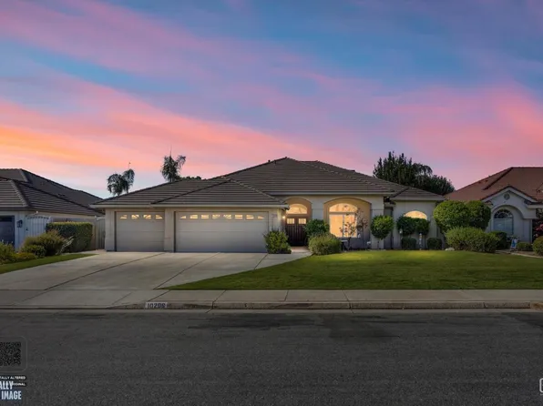 10206 Salisbury Dr, Bakersfield, CA 93311