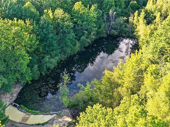 3rd image of 1 County Line Rd