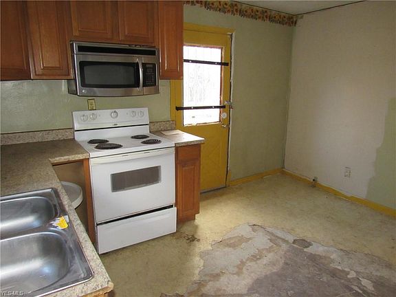 5th image of 508 W 24th St
