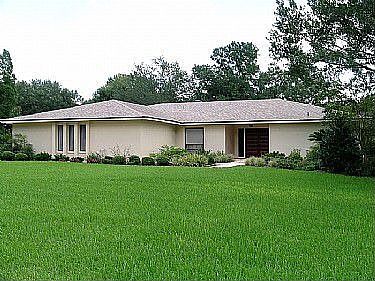 1st image of 5463 Glenmore Dr