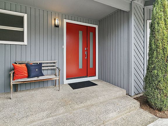 2nd image of 4420 189th Ave SE