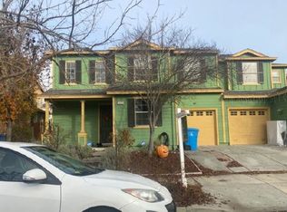 2433 Vera Dr, Santa Rosa, CA 95403