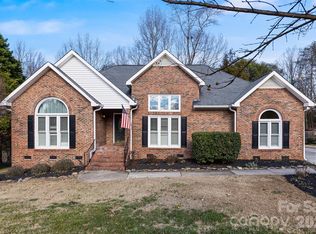 1035 S Bank Dr, Rock Hill, SC 29732