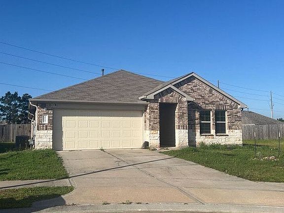3rd image of 20112 Leaf River Cir
