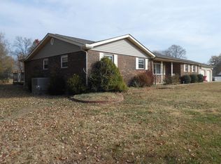 1016 Pleasure Ridge Dr, Corbin, KY 40701