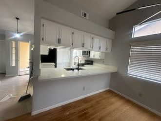 3rd image of 30532 Shoreline Dr